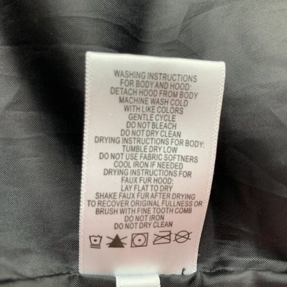 Calvin Klein Fur Trimmed Diamond Quilted 3/4 Length Coat - Black, Size Large - Picture 7 of 12